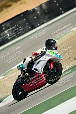 media/Oct-25-2025-2WTD (Sat) [[1e4a1f2fa2]]/B Group/Session 5 (Turn 2)/